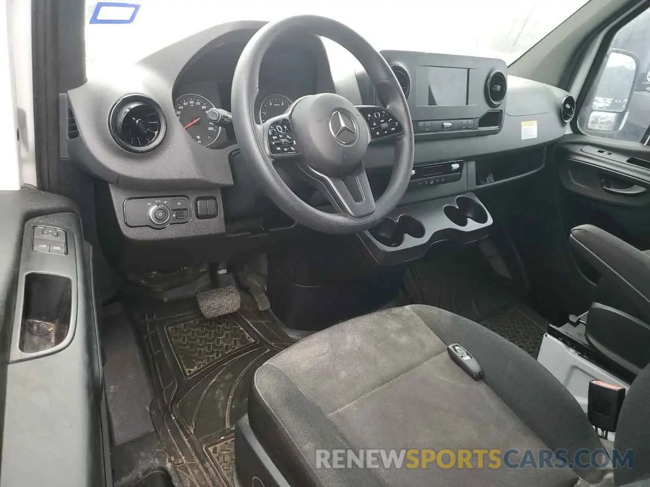 8 Photograph of a damaged car W1Y4KCHY3RT180668 MERCEDES-BENZ SPRINTER 2024