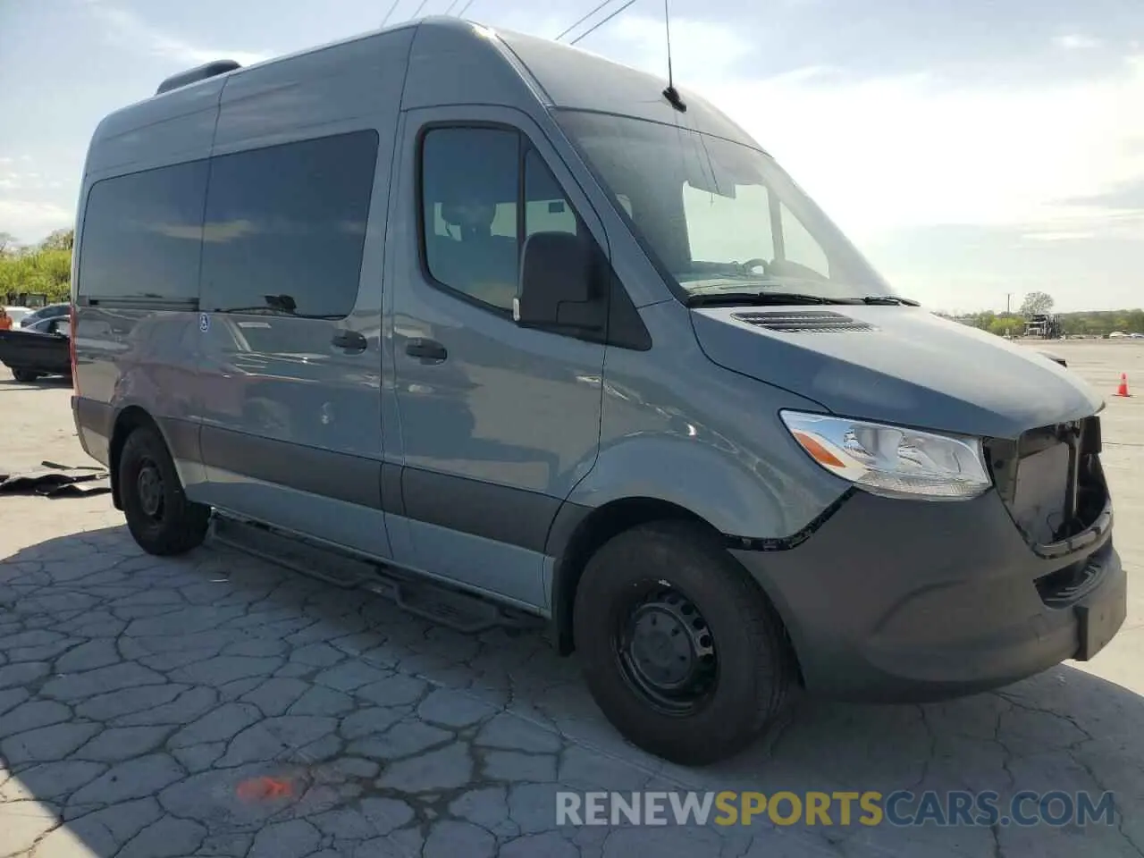 4 Photograph of a damaged car W1Z4NFHY0RP651690 MERCEDES-BENZ SPRINTER 2024