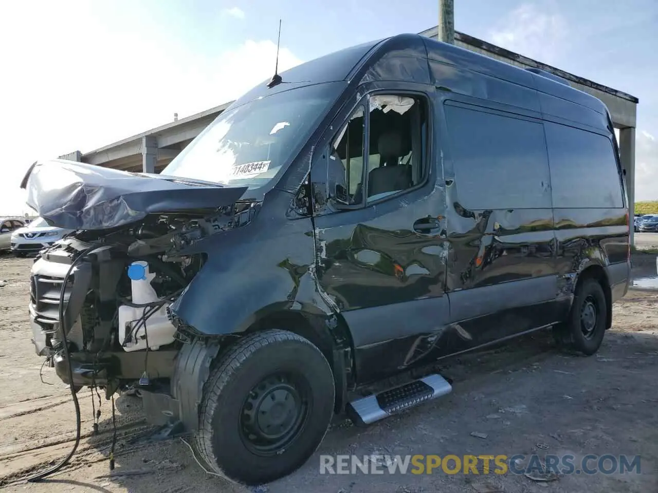 1 Photograph of a damaged car W1Z4NFHY1RP657272 MERCEDES-BENZ SPRINTER 2024