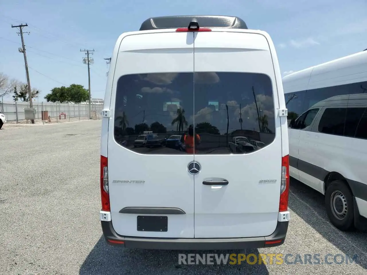 6 Photograph of a damaged car W1Z4KGHY1ST217239 MERCEDES-BENZ SPRINTER 2025