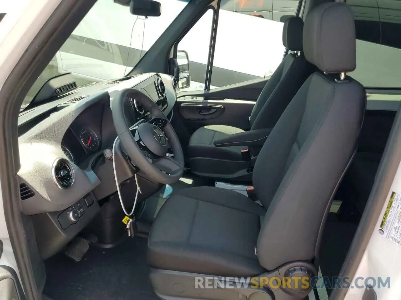 7 Photograph of a damaged car W1Z4KGHY1ST217239 MERCEDES-BENZ SPRINTER 2025