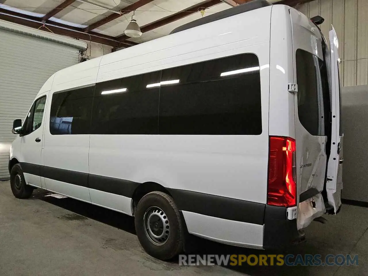 2 Photograph of a damaged car W1Z4KGHY8ST199421 MERCEDES-BENZ SPRINTER 2025