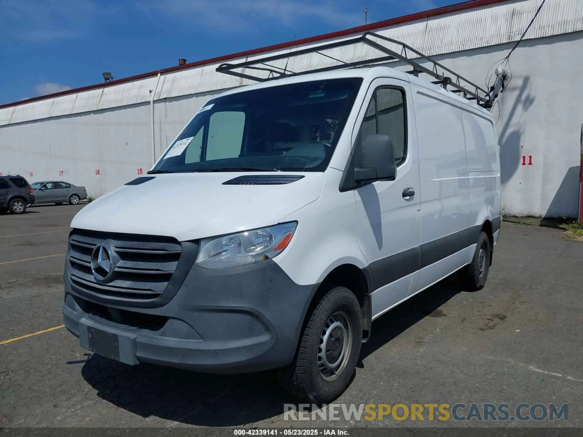 2 Photograph of a damaged car WD3PF0CD2KP035073 MERCEDES-BENZ SPRINTER 2500 2019