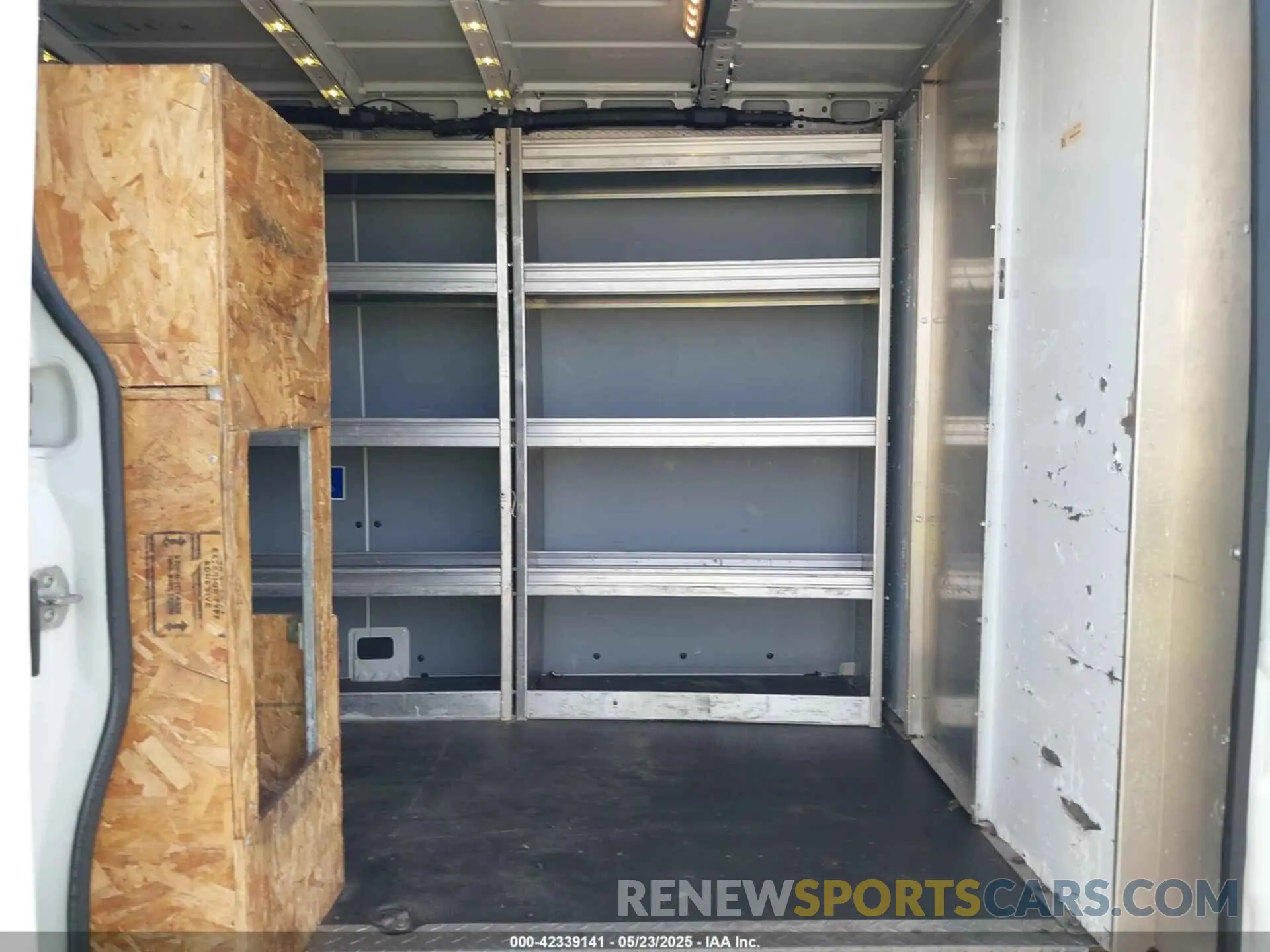 8 Photograph of a damaged car WD3PF0CD2KP035073 MERCEDES-BENZ SPRINTER 2500 2019