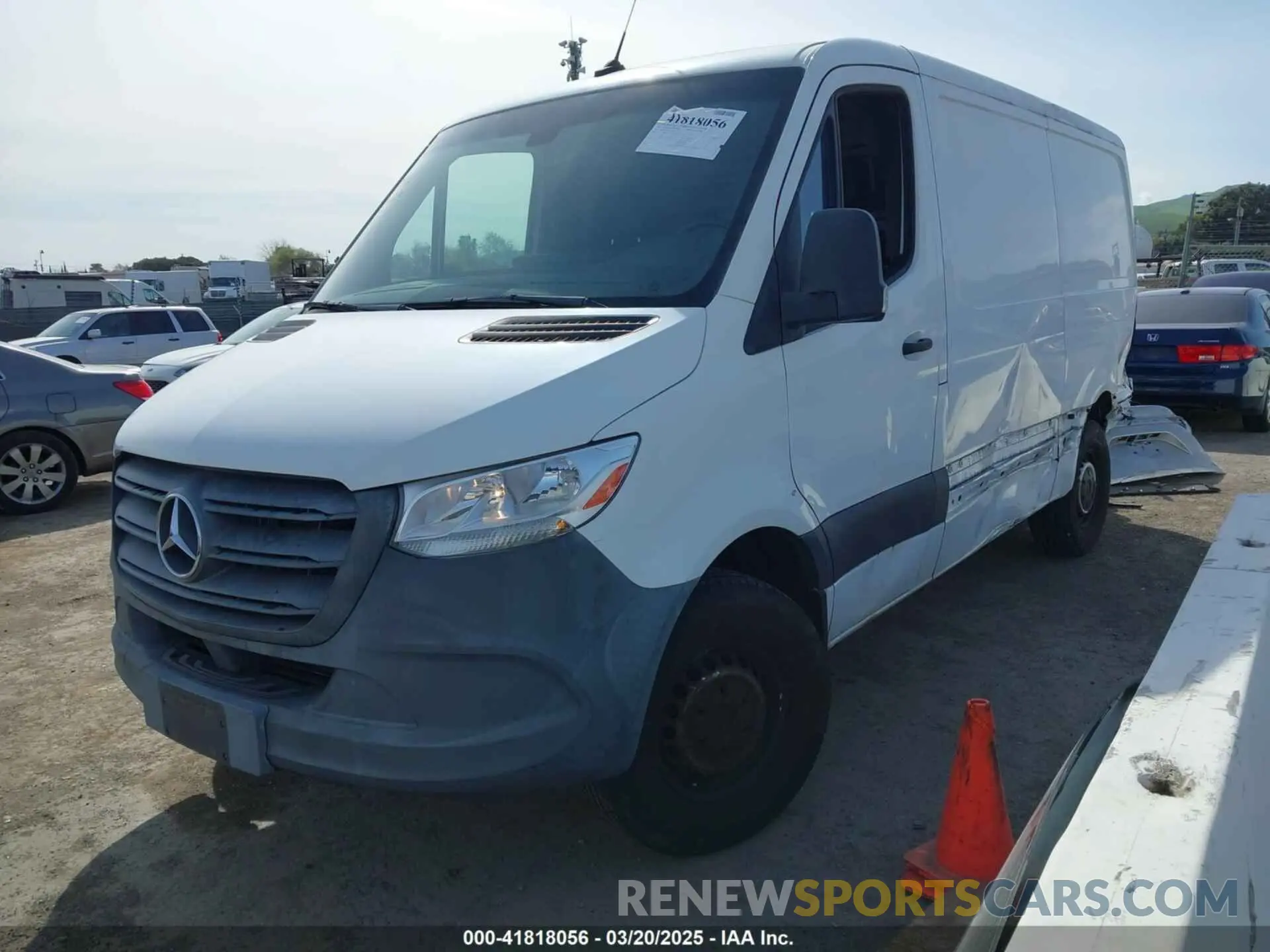 2 Photograph of a damaged car WD3PF0CD6KP024187 MERCEDES-BENZ SPRINTER 2500 2019