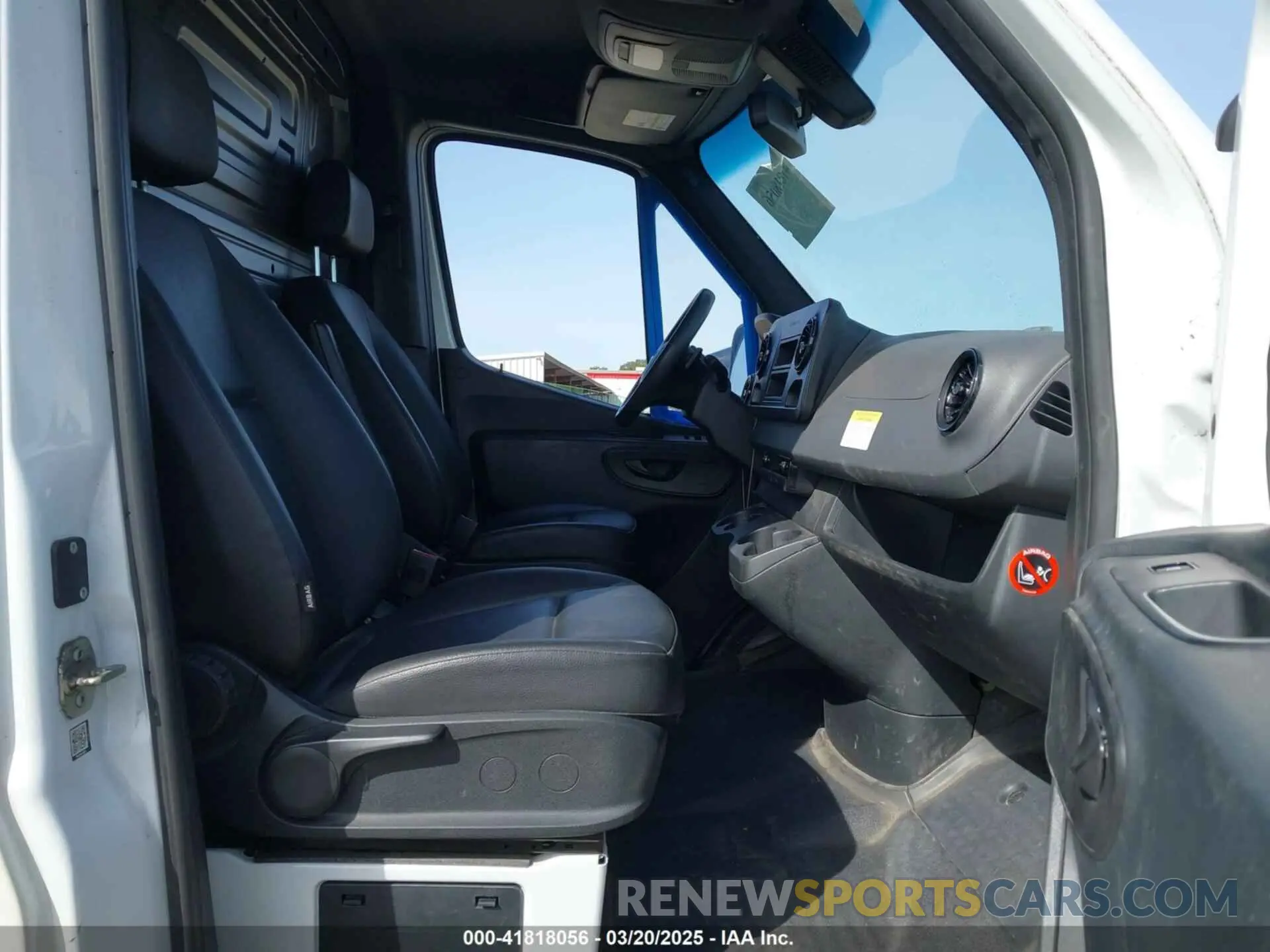 5 Photograph of a damaged car WD3PF0CD6KP024187 MERCEDES-BENZ SPRINTER 2500 2019