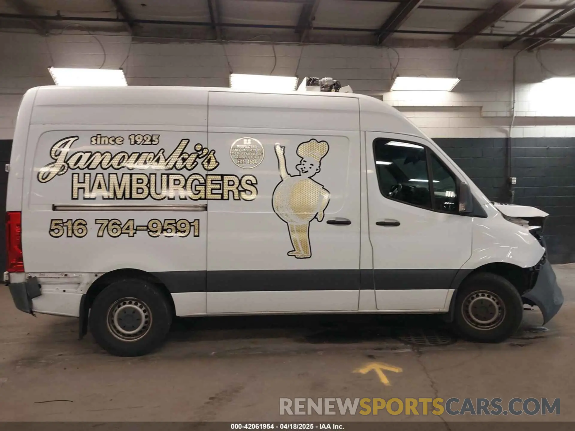 13 Photograph of a damaged car WD3PF0CD7KP054749 MERCEDES-BENZ SPRINTER 2500 2019