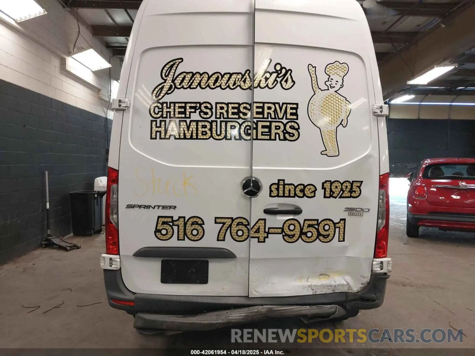 16 Photograph of a damaged car WD3PF0CD7KP054749 MERCEDES-BENZ SPRINTER 2500 2019