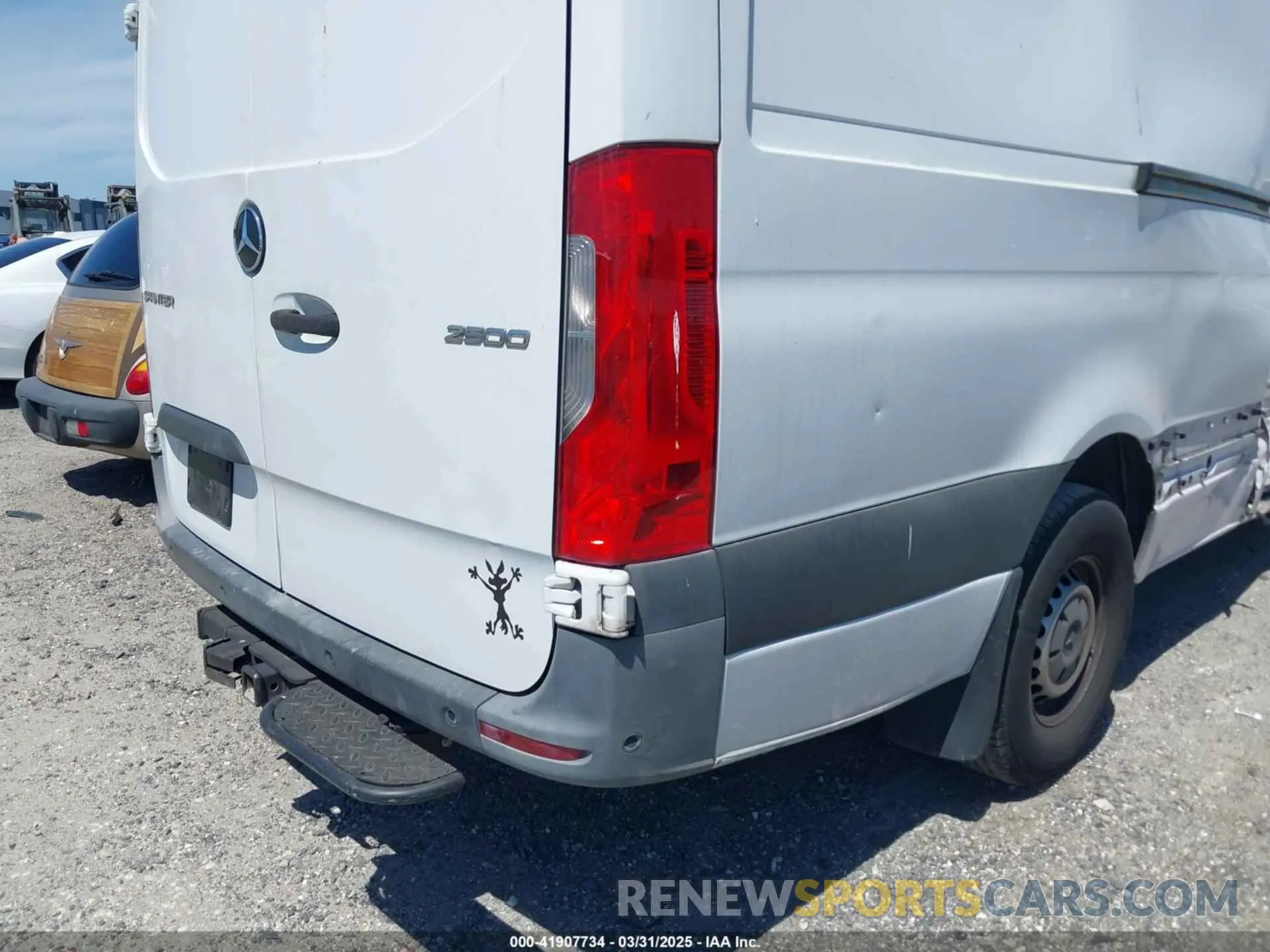 20 Photograph of a damaged car WD3PF1CD0KP170977 MERCEDES-BENZ SPRINTER 2500 2019