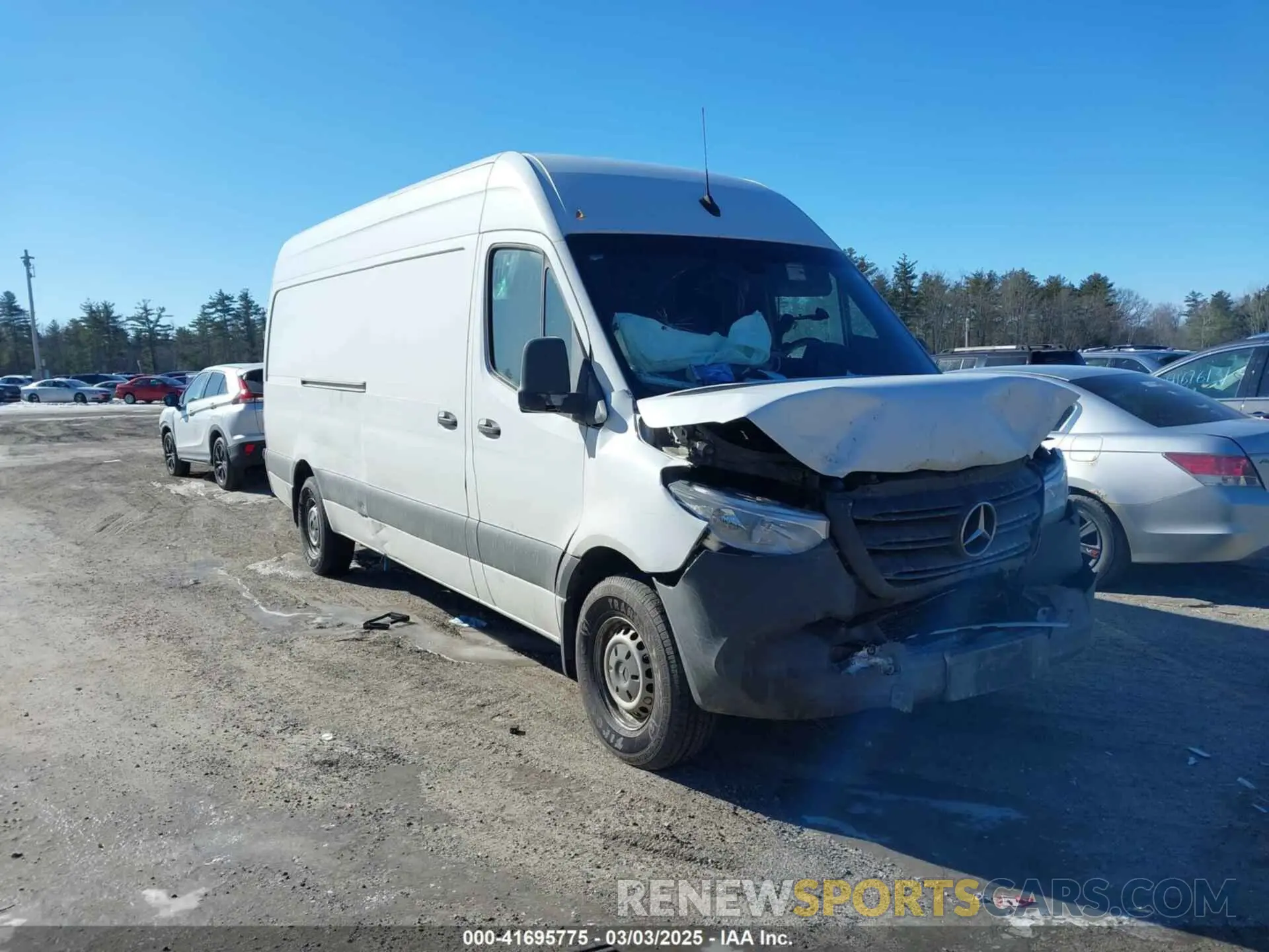 1 Photograph of a damaged car WD3PF1CD7KP029498 MERCEDES-BENZ SPRINTER 2500 2019