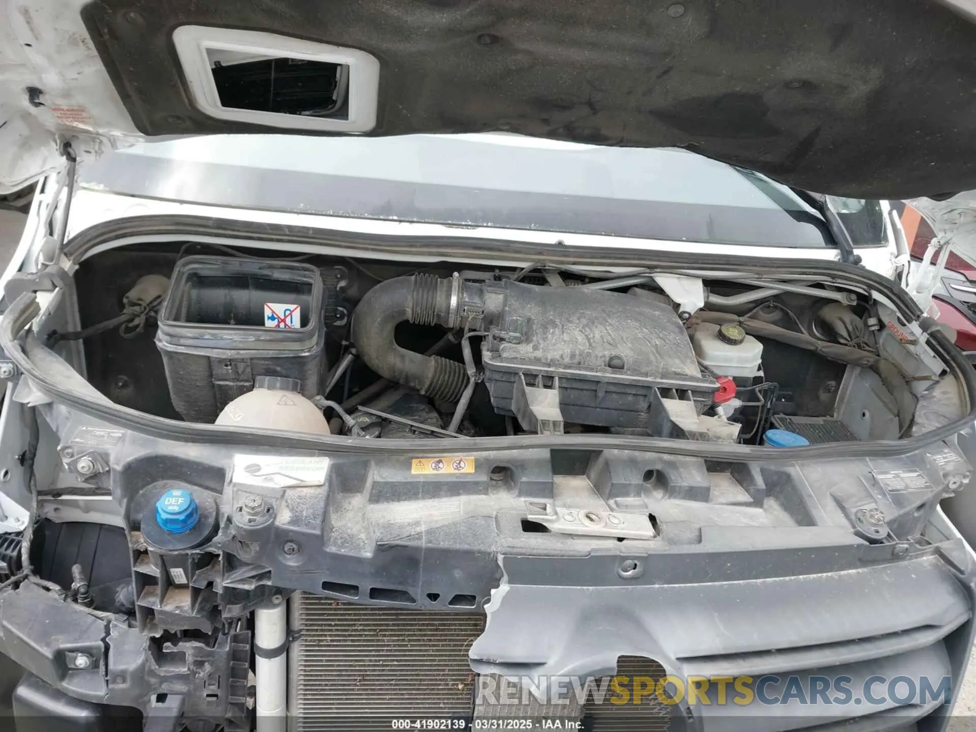 10 Photograph of a damaged car WD3PF1CD7KP105950 MERCEDES-BENZ SPRINTER 2500 2019