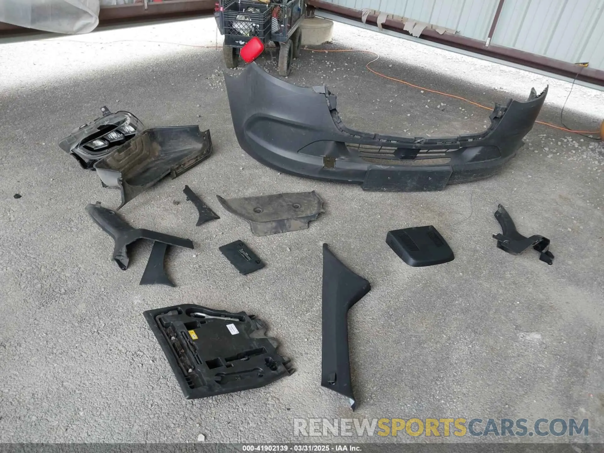 12 Photograph of a damaged car WD3PF1CD7KP105950 MERCEDES-BENZ SPRINTER 2500 2019