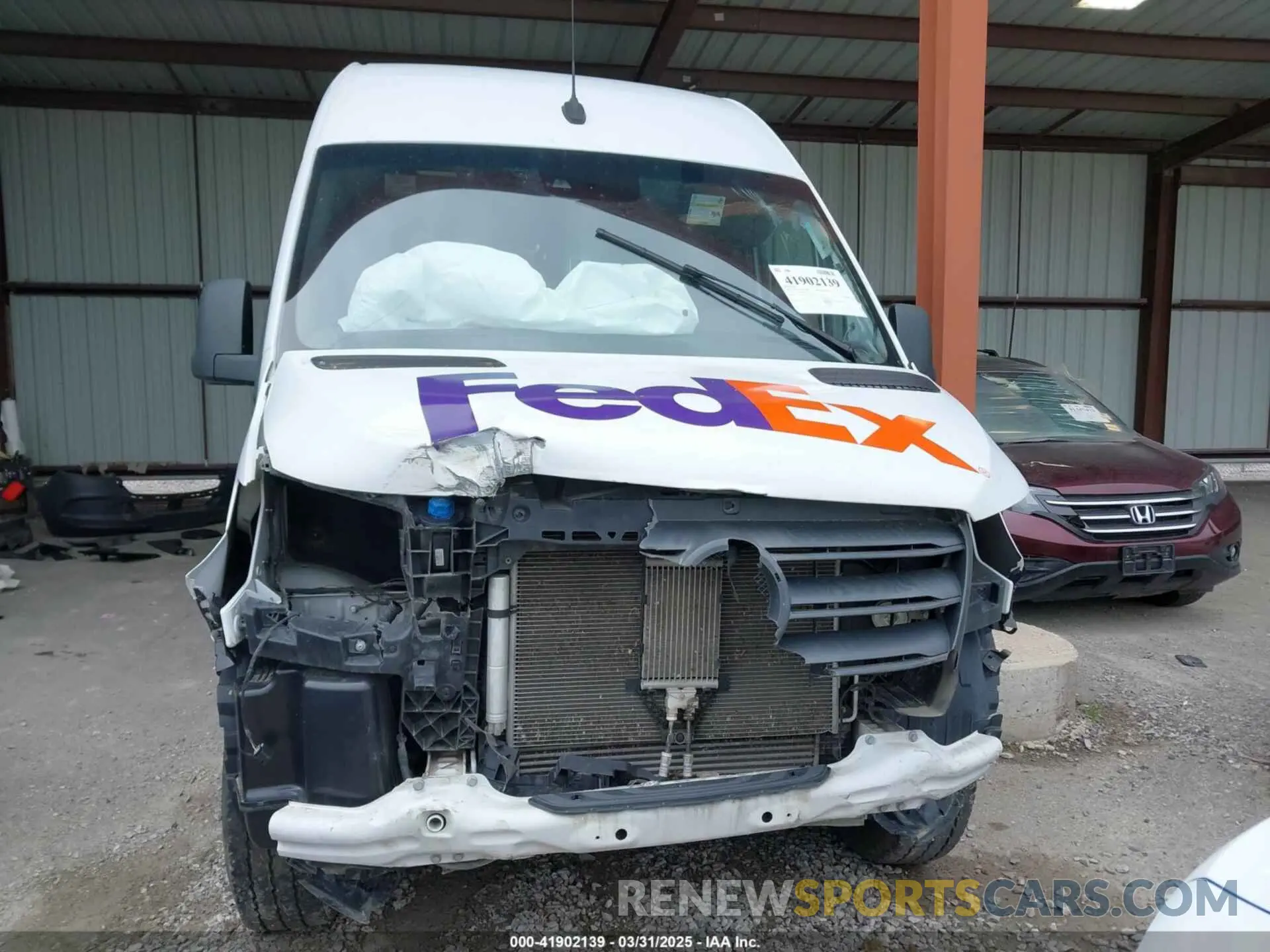 13 Photograph of a damaged car WD3PF1CD7KP105950 MERCEDES-BENZ SPRINTER 2500 2019
