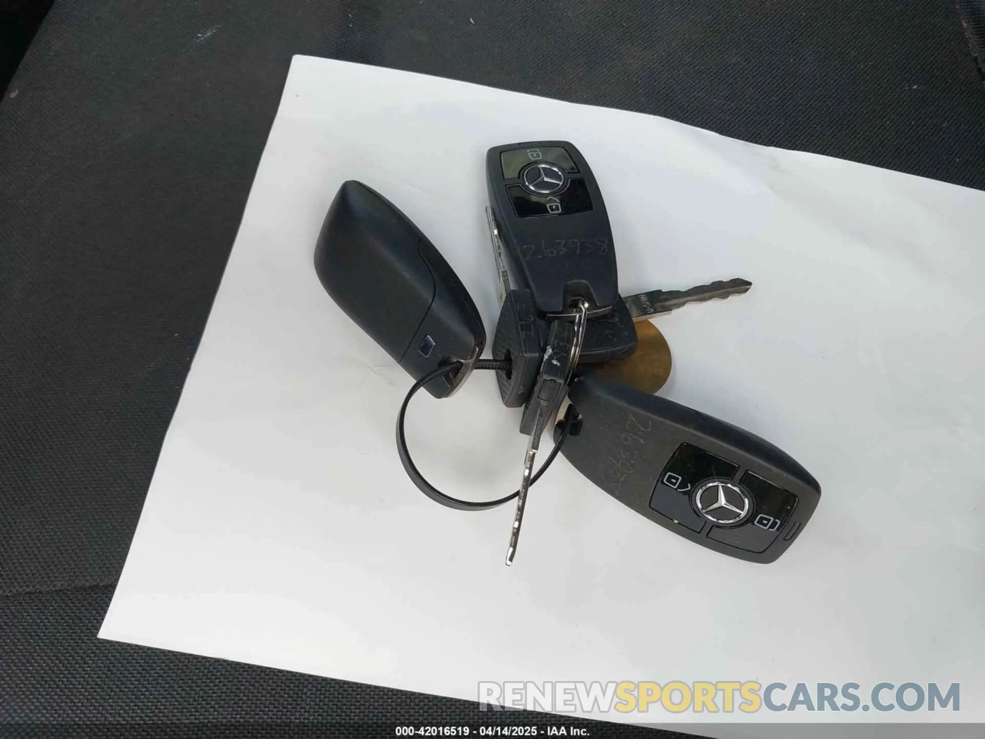 11 Photograph of a damaged car WD3PF1CDXKP059272 MERCEDES-BENZ SPRINTER 2500 2019