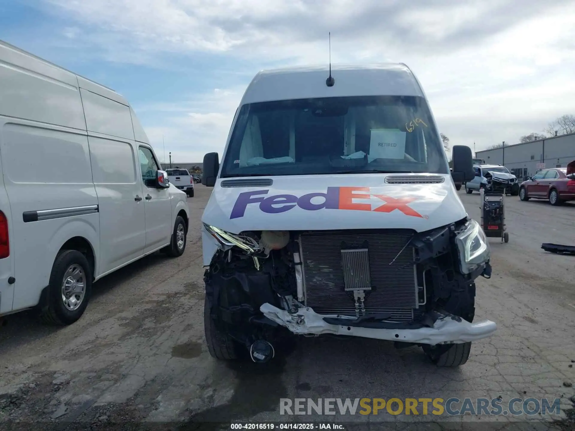 13 Photograph of a damaged car WD3PF1CDXKP059272 MERCEDES-BENZ SPRINTER 2500 2019