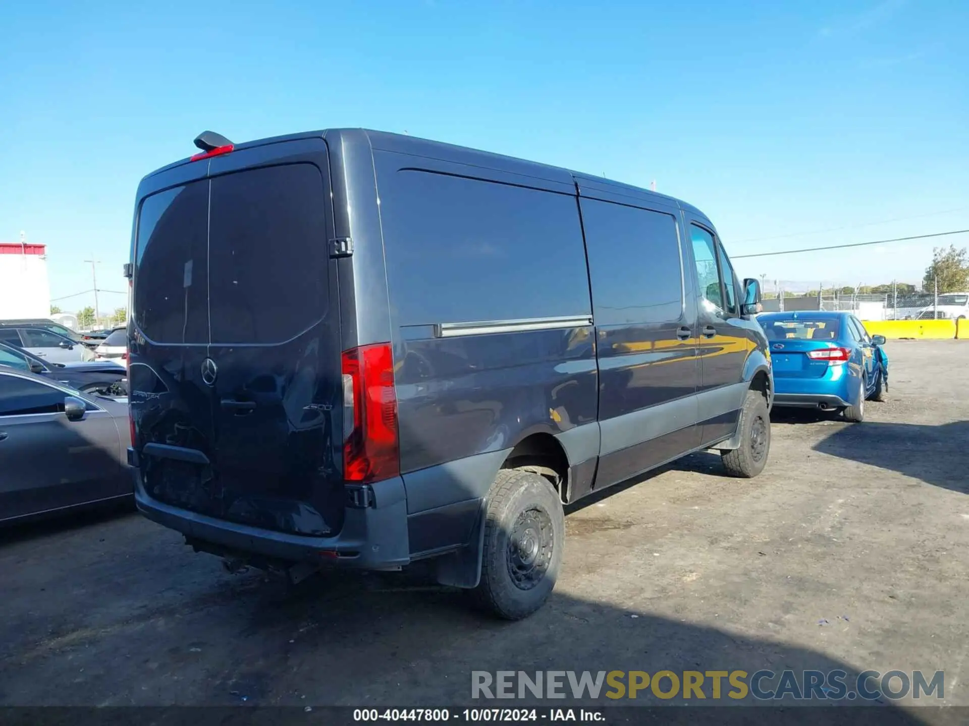 4 Photograph of a damaged car WD4FF0CD6KP175876 MERCEDES-BENZ SPRINTER 2500 2019