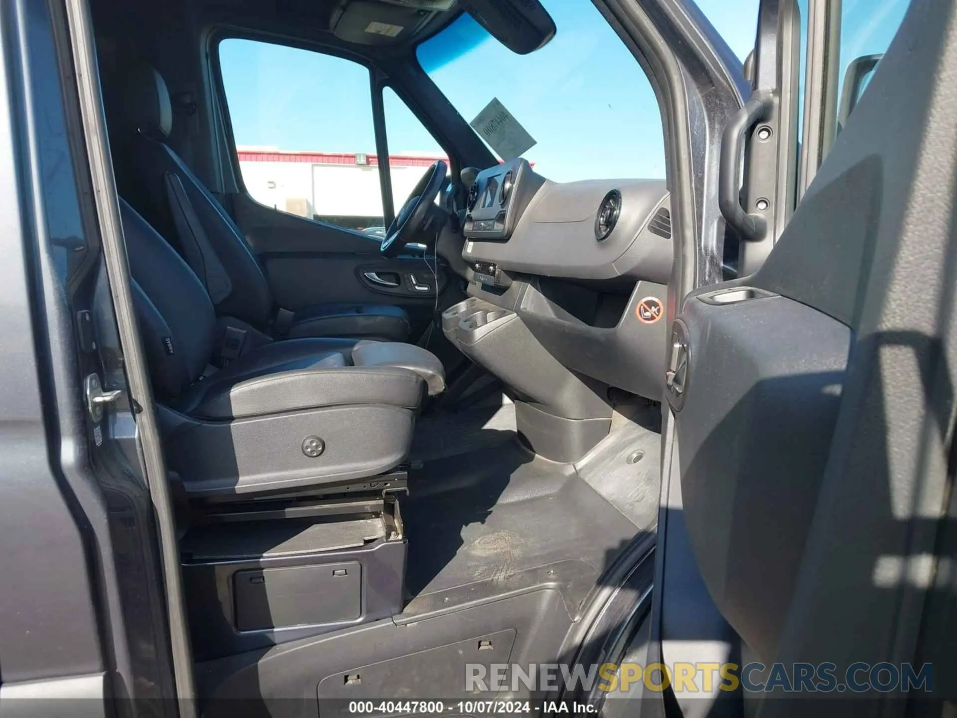 5 Photograph of a damaged car WD4FF0CD6KP175876 MERCEDES-BENZ SPRINTER 2500 2019