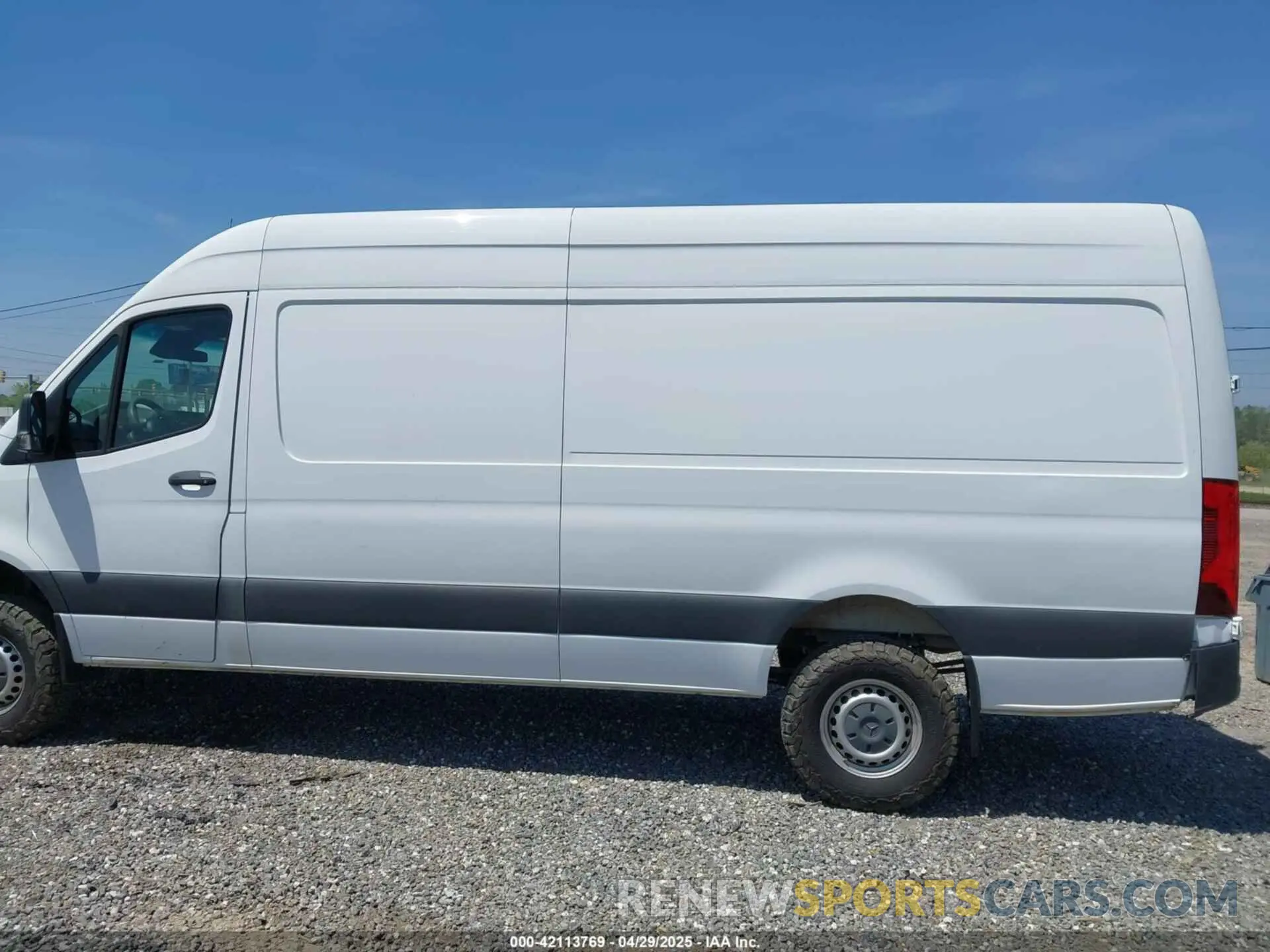 14 Photograph of a damaged car WD4FF1CD0KP185437 MERCEDES-BENZ SPRINTER 2500 2019