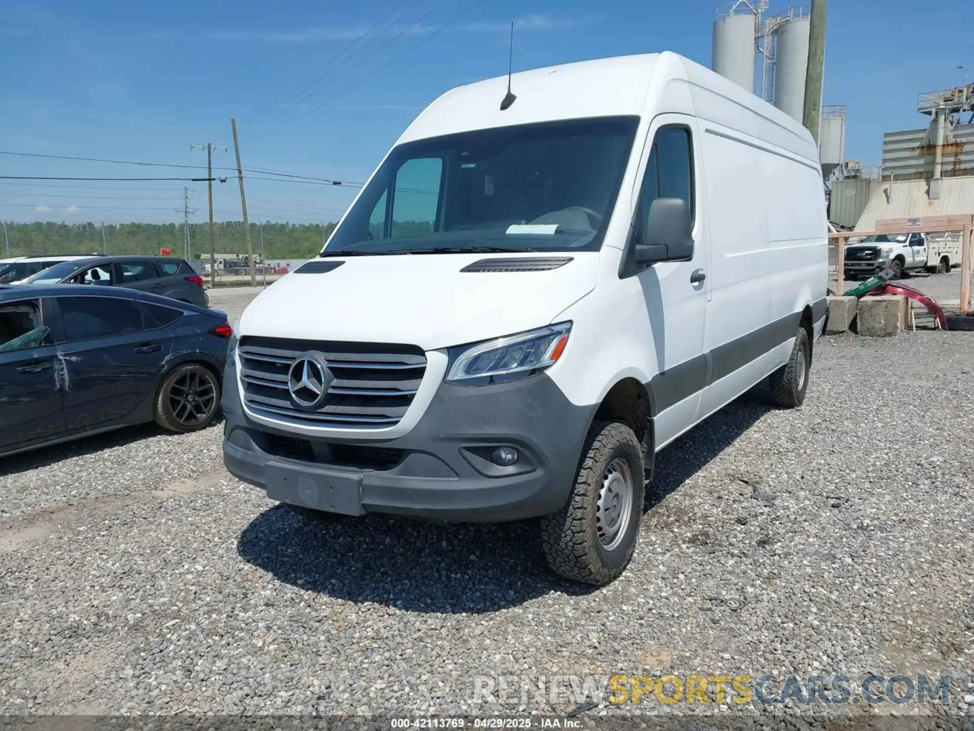 2 Photograph of a damaged car WD4FF1CD0KP185437 MERCEDES-BENZ SPRINTER 2500 2019