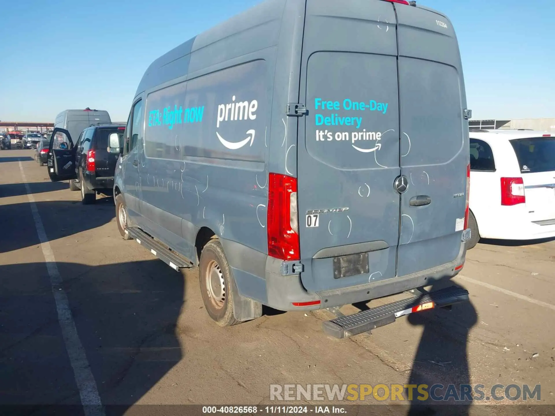 3 Photograph of a damaged car WD4PF0CD1KT004741 MERCEDES-BENZ SPRINTER 2500 2019