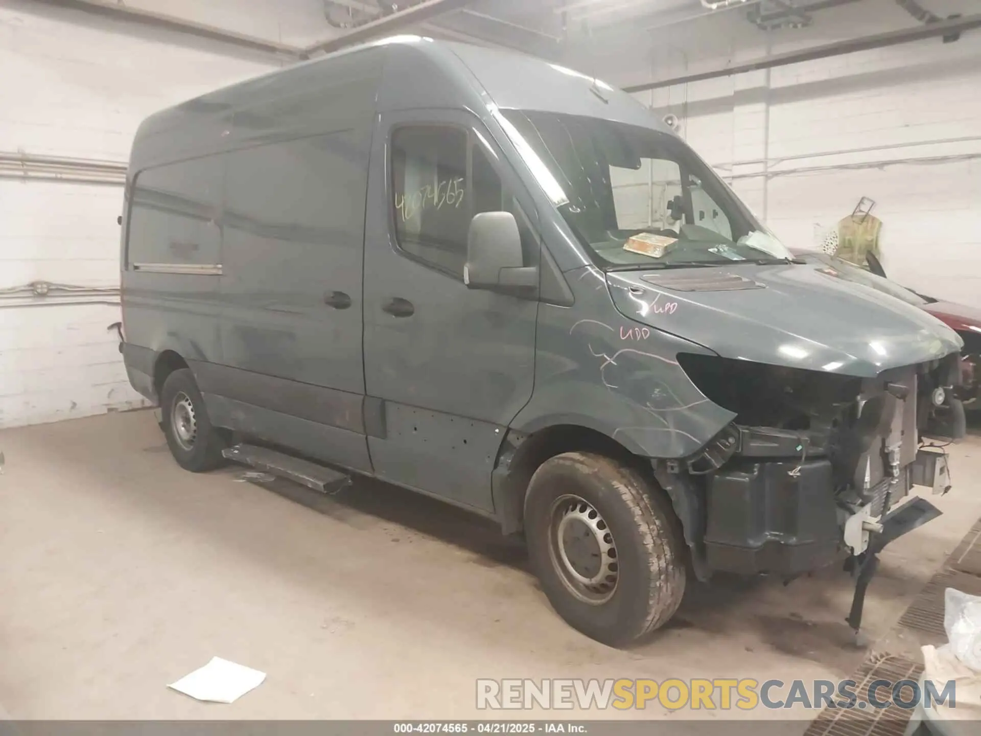 1 Photograph of a damaged car WD4PF0CD1KT004884 MERCEDES-BENZ SPRINTER 2500 2019