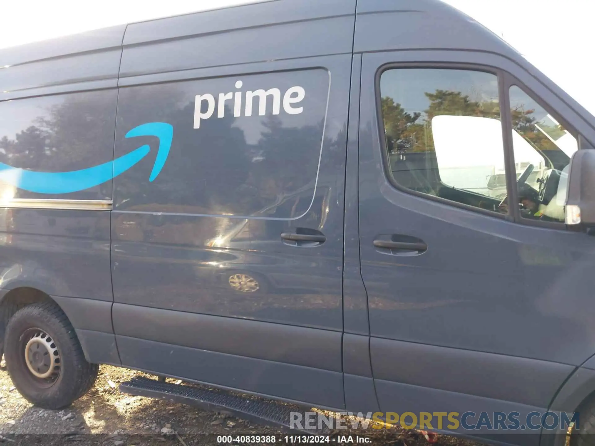 12 Photograph of a damaged car WD4PF0CD2KP096743 MERCEDES-BENZ SPRINTER 2500 2019