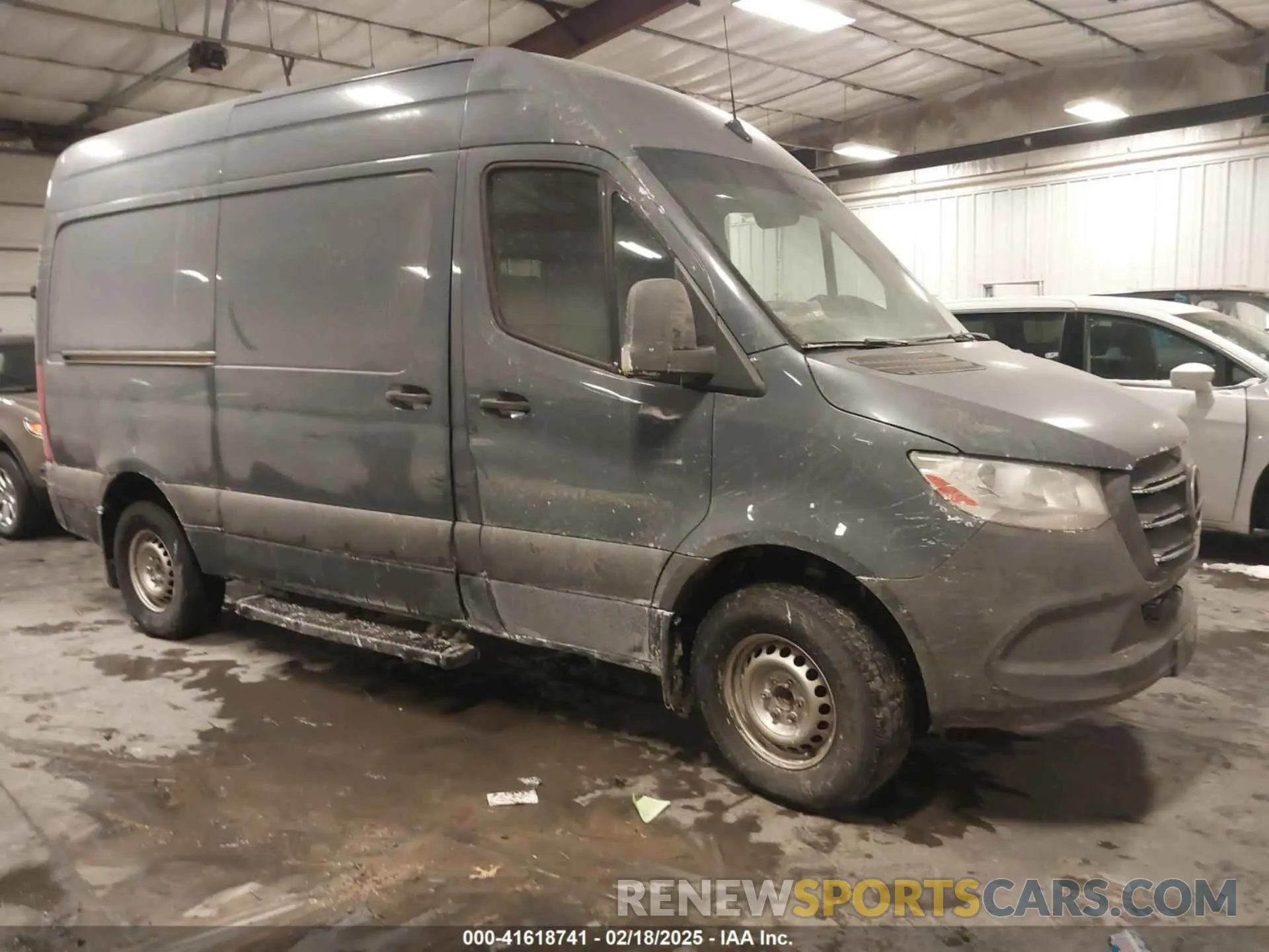 1 Photograph of a damaged car WD4PF0CD5KP088412 MERCEDES-BENZ SPRINTER 2500 2019