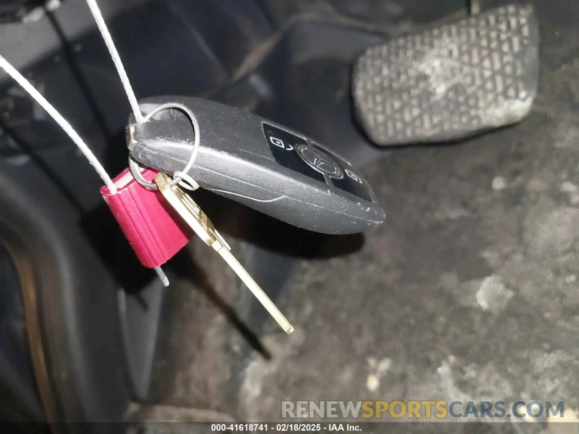 11 Photograph of a damaged car WD4PF0CD5KP088412 MERCEDES-BENZ SPRINTER 2500 2019