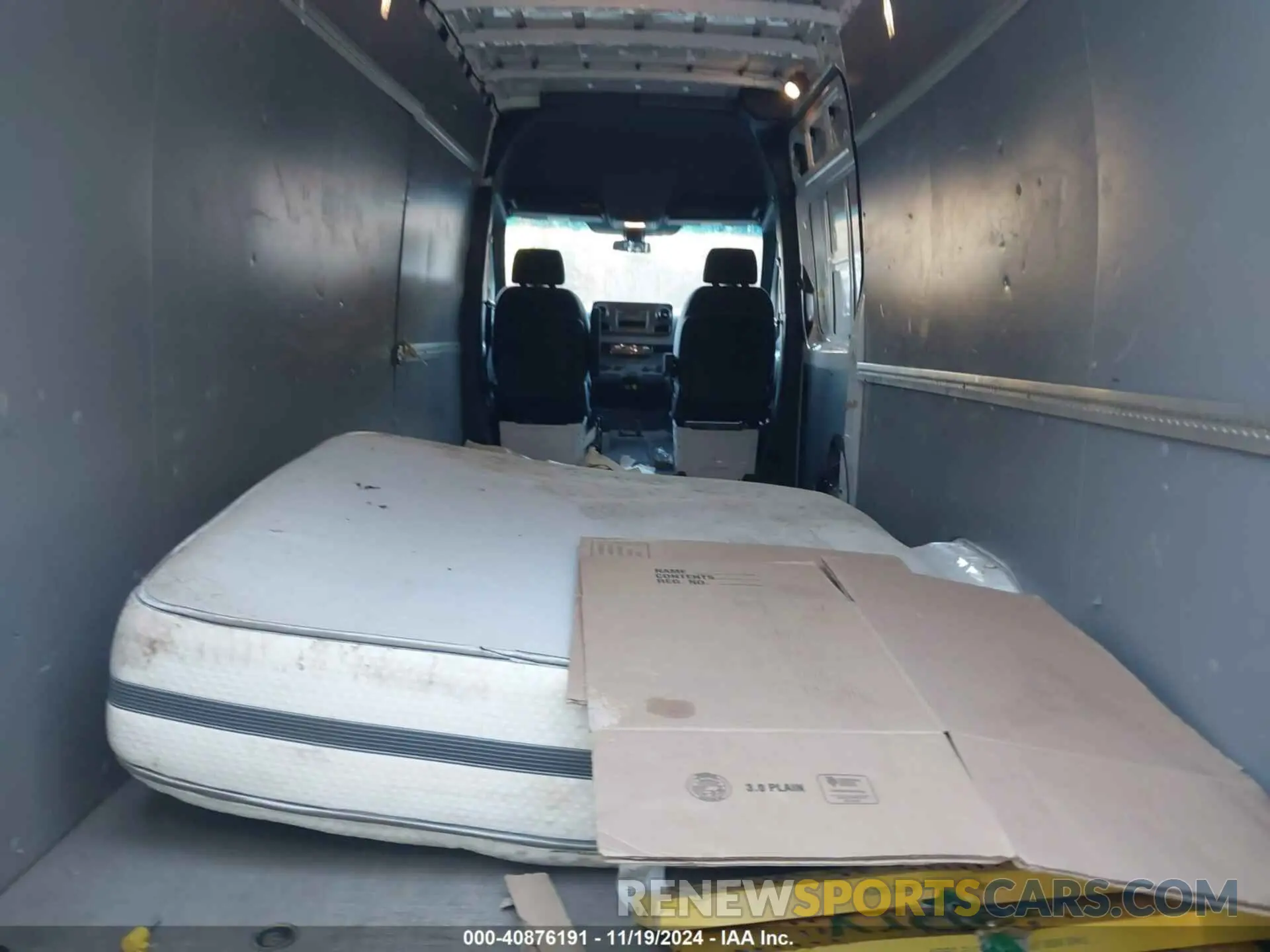8 Photograph of a damaged car WD4PF1CD0KT011539 MERCEDES-BENZ SPRINTER 2500 2019