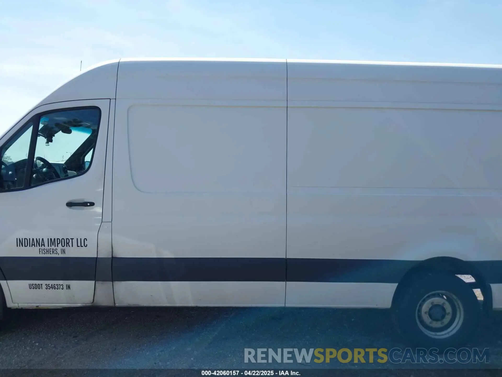 14 Photograph of a damaged car WD4PF1CD1KP109309 MERCEDES-BENZ SPRINTER 2500 2019
