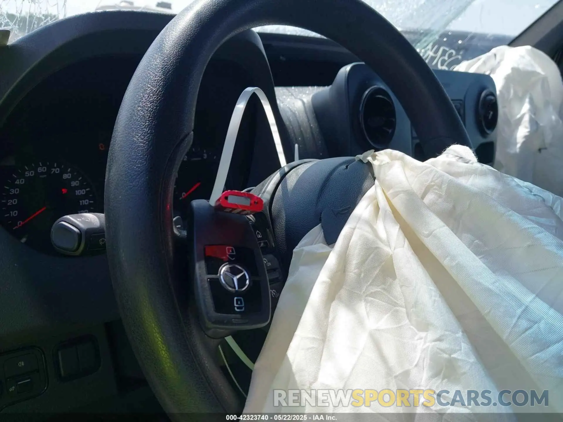 11 Photograph of a damaged car WD4PF1CD1KP173995 MERCEDES-BENZ SPRINTER 2500 2019