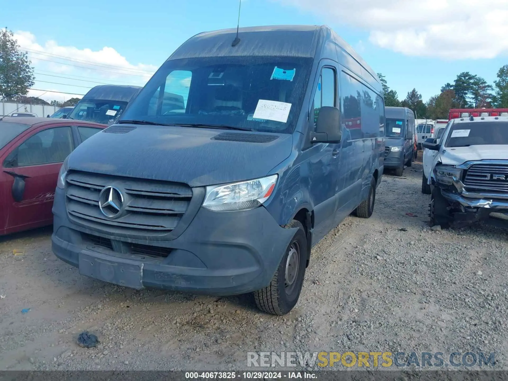 2 Photograph of a damaged car WD4PF1CD3KP128976 MERCEDES-BENZ SPRINTER 2500 2019