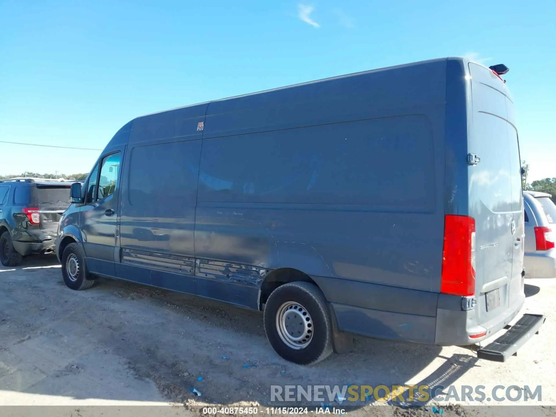 14 Photograph of a damaged car WD4PF1CD4KP121793 MERCEDES-BENZ SPRINTER 2500 2019