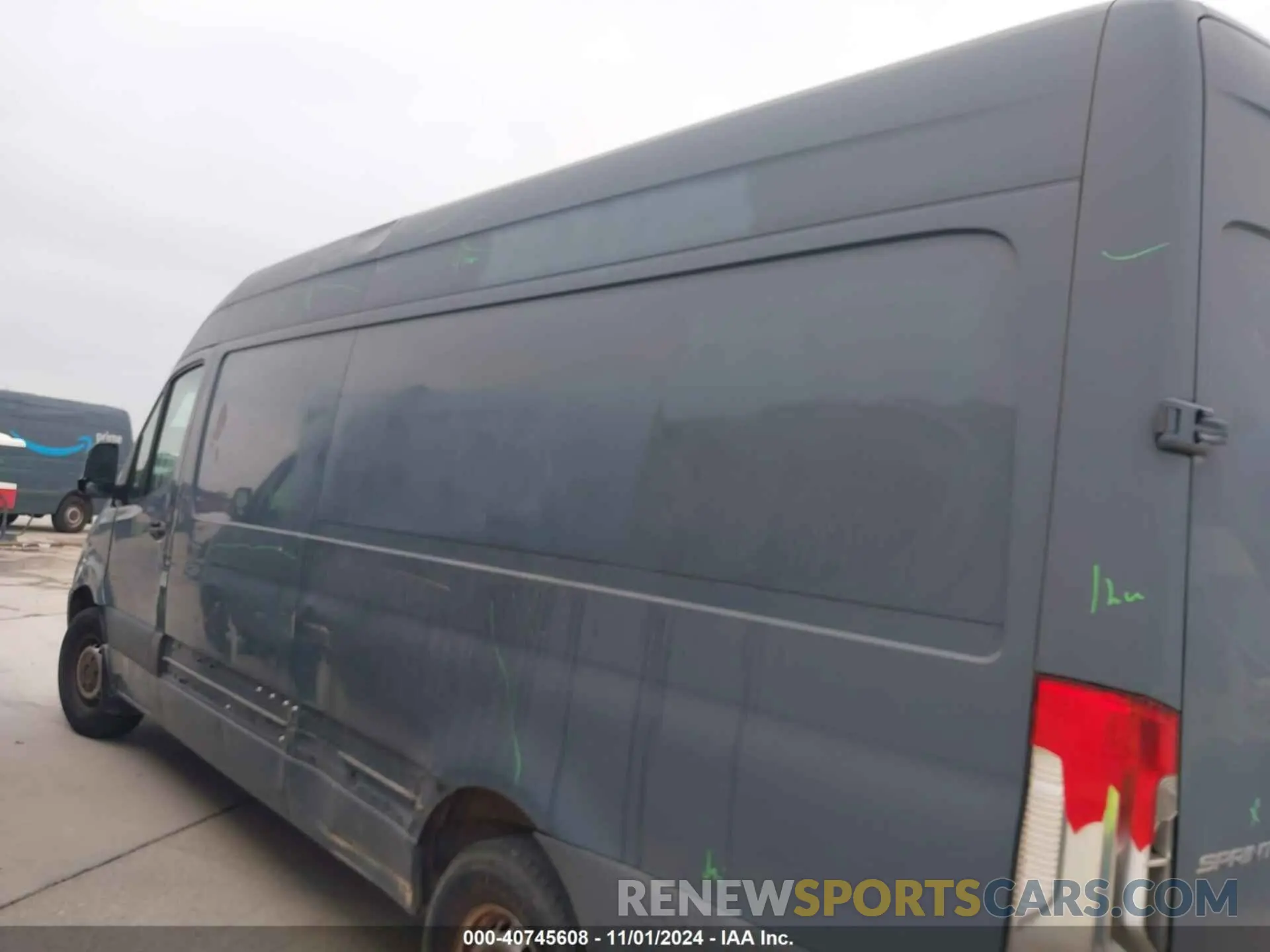 14 Photograph of a damaged car WD4PF1CD6KP131189 MERCEDES-BENZ SPRINTER 2500 2019
