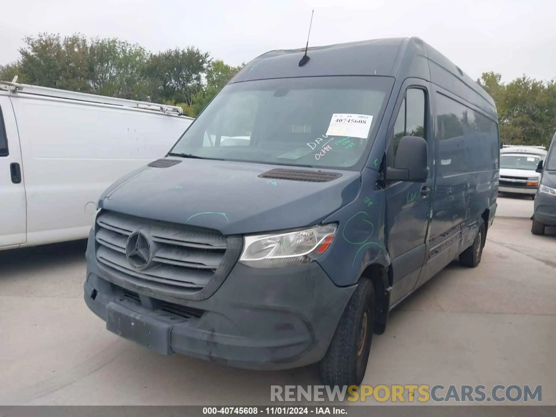 2 Photograph of a damaged car WD4PF1CD6KP131189 MERCEDES-BENZ SPRINTER 2500 2019