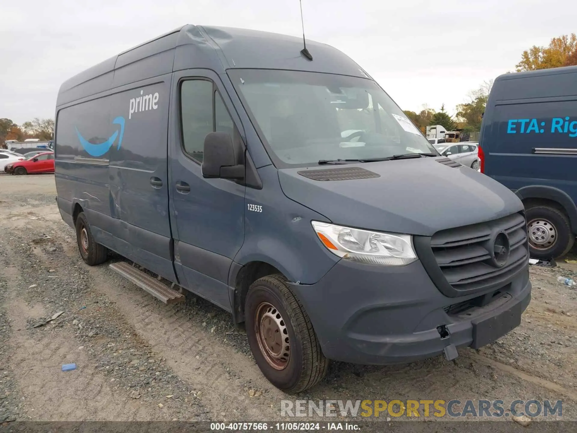 1 Photograph of a damaged car WD4PF1CD7KP131721 MERCEDES-BENZ SPRINTER 2500 2019