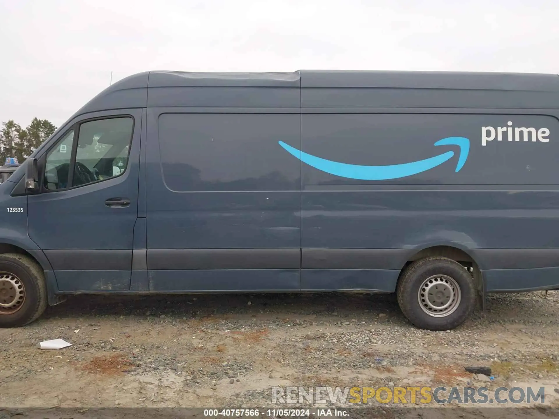 14 Photograph of a damaged car WD4PF1CD7KP131721 MERCEDES-BENZ SPRINTER 2500 2019