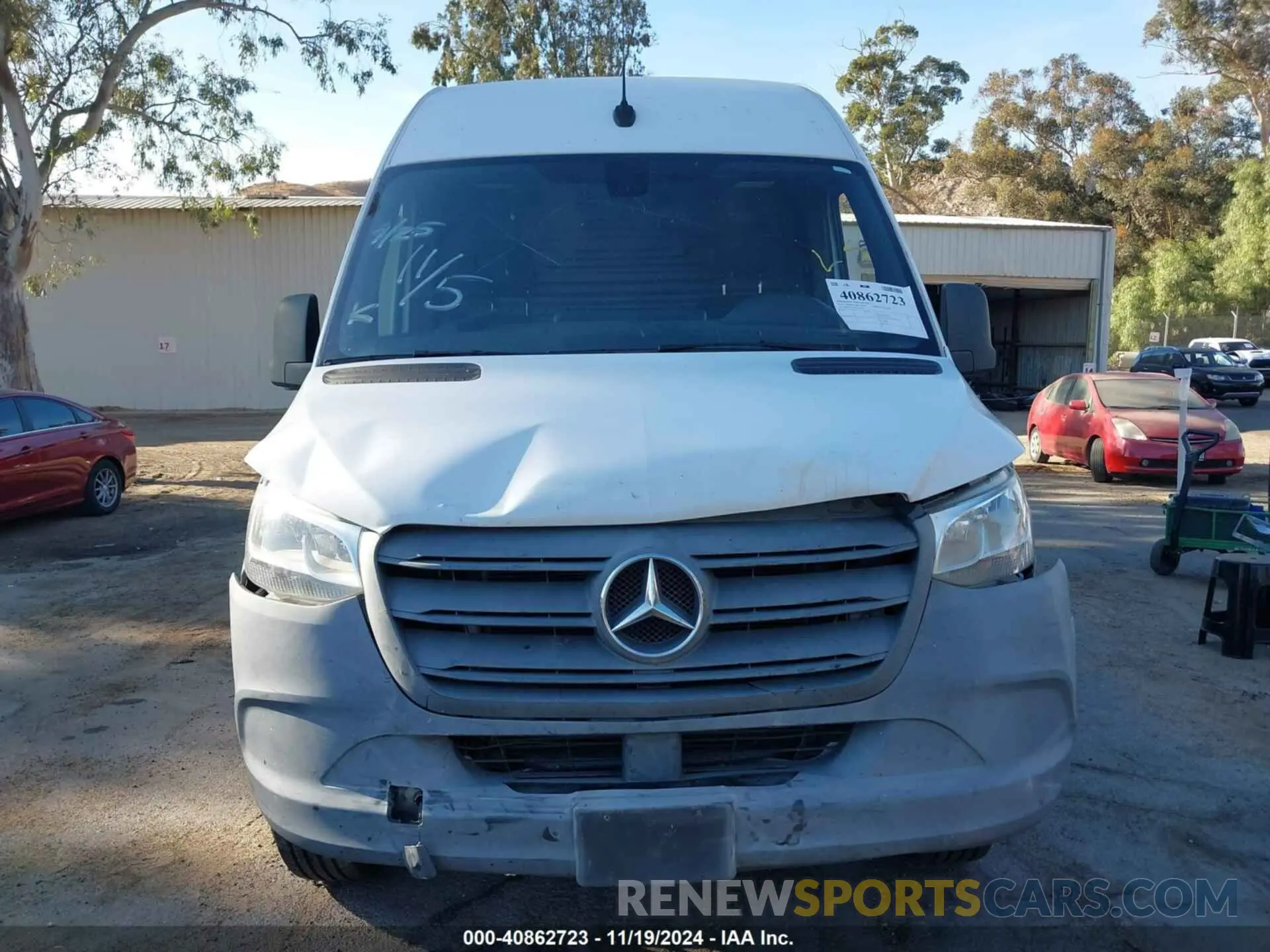 12 Photograph of a damaged car WD4PF1CD7KT008931 MERCEDES-BENZ SPRINTER 2500 2019