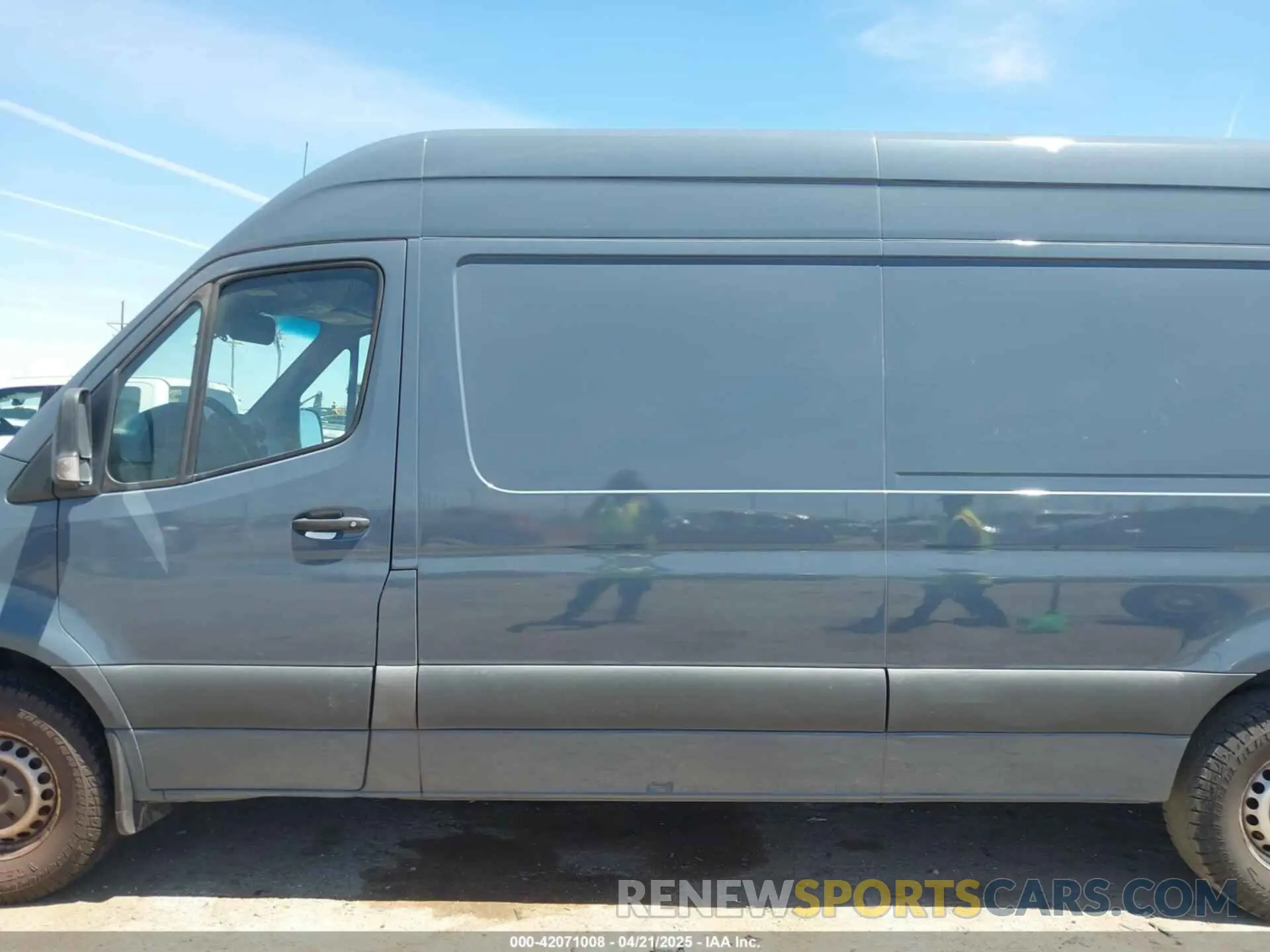 15 Photograph of a damaged car WD4PF1CD8KP126799 MERCEDES-BENZ SPRINTER 2500 2019
