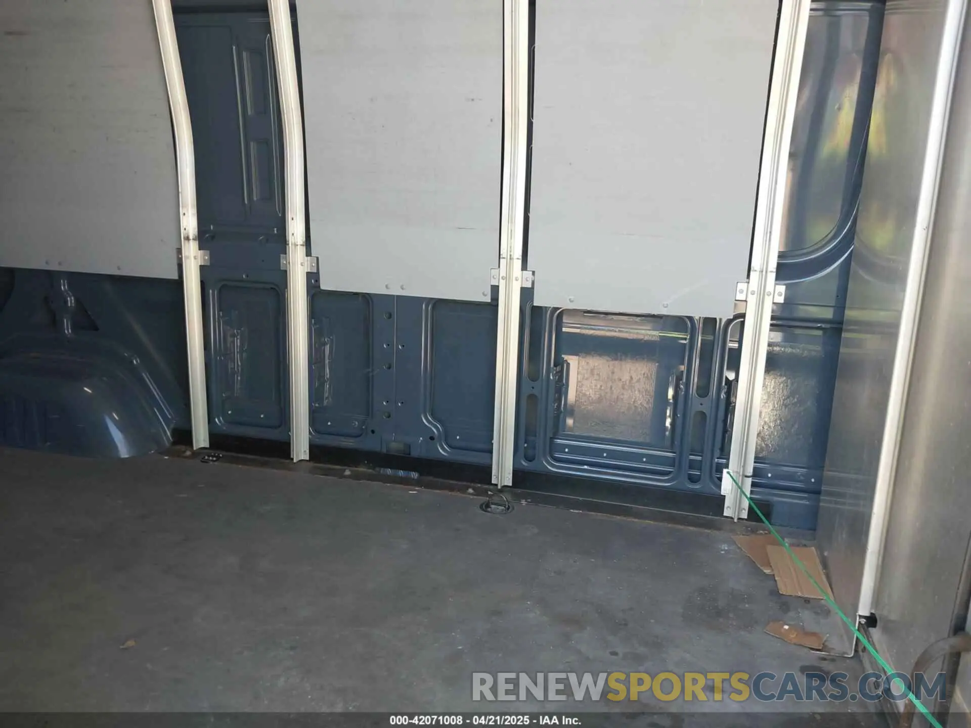 8 Photograph of a damaged car WD4PF1CD8KP126799 MERCEDES-BENZ SPRINTER 2500 2019