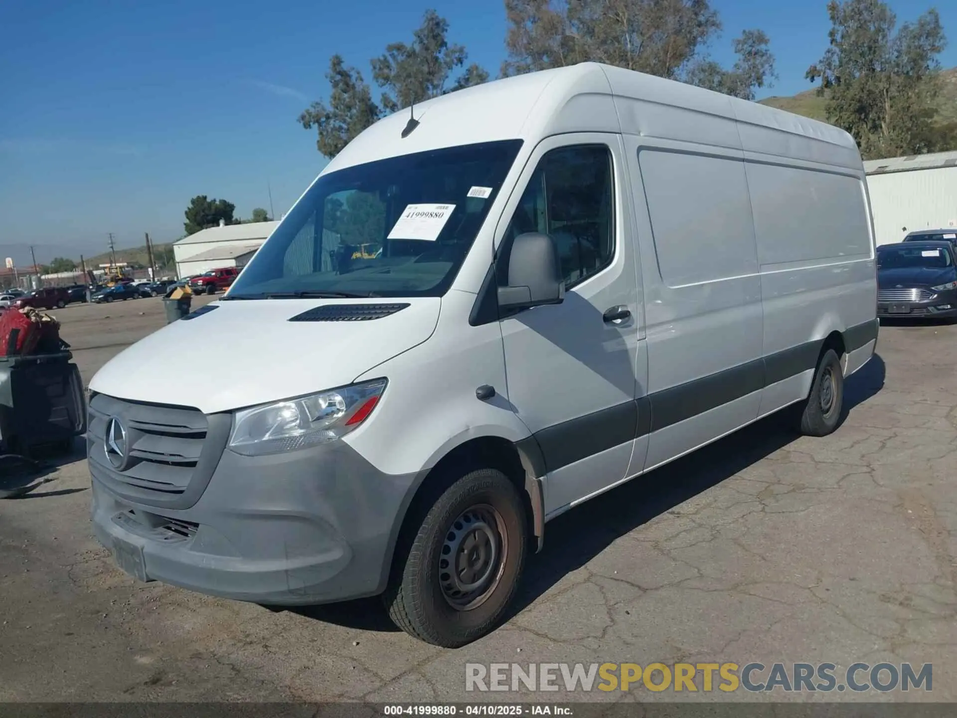 2 Photograph of a damaged car WD4PF1ED2KT013726 MERCEDES-BENZ SPRINTER 2500 2019