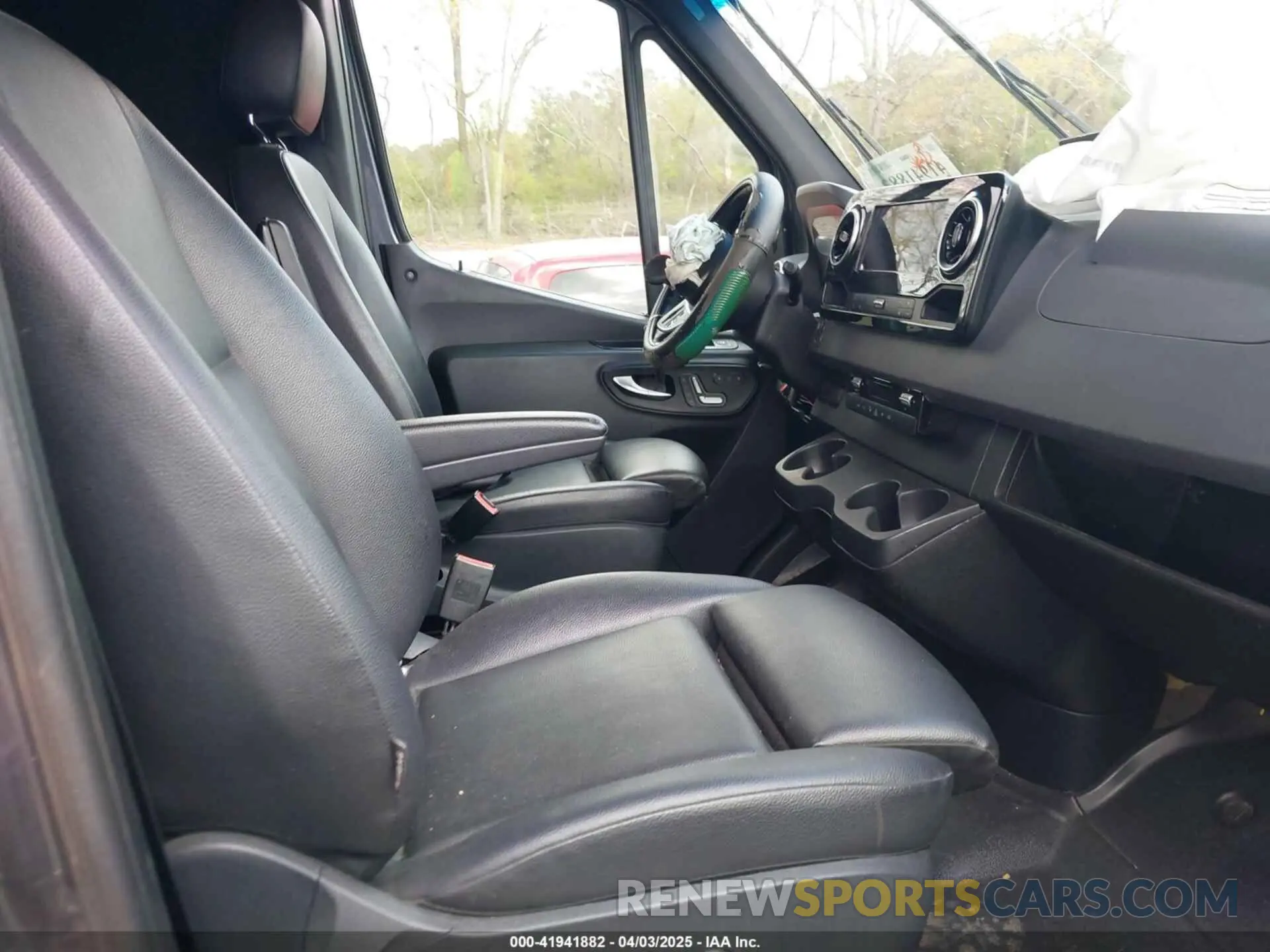 5 Photograph of a damaged car W1W40CHY3LT026046 MERCEDES-BENZ SPRINTER 2500 2020