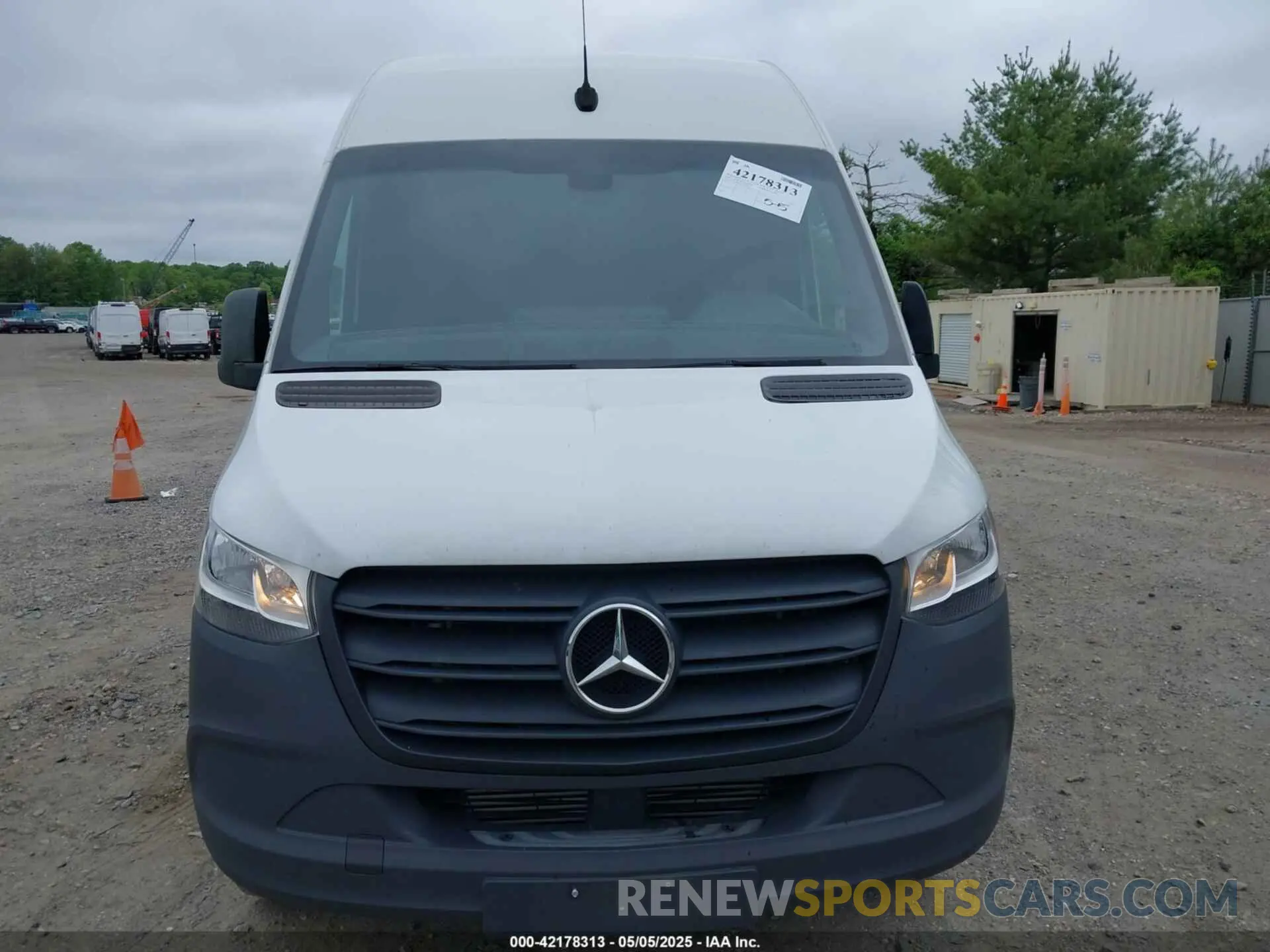 12 Photograph of a damaged car W1W4EBHY9LT022420 MERCEDES-BENZ SPRINTER 2500 2020