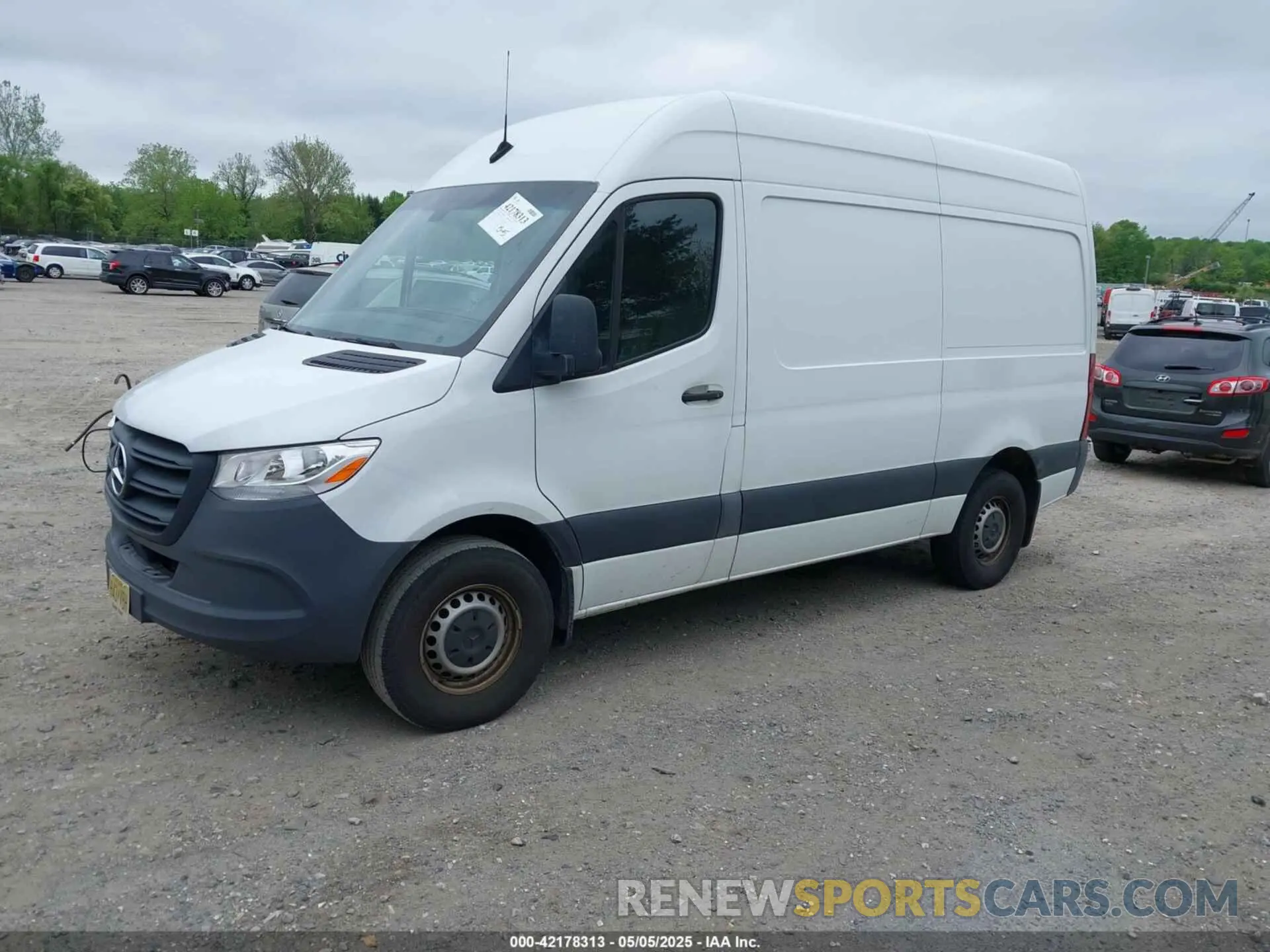 2 Photograph of a damaged car W1W4EBHY9LT022420 MERCEDES-BENZ SPRINTER 2500 2020