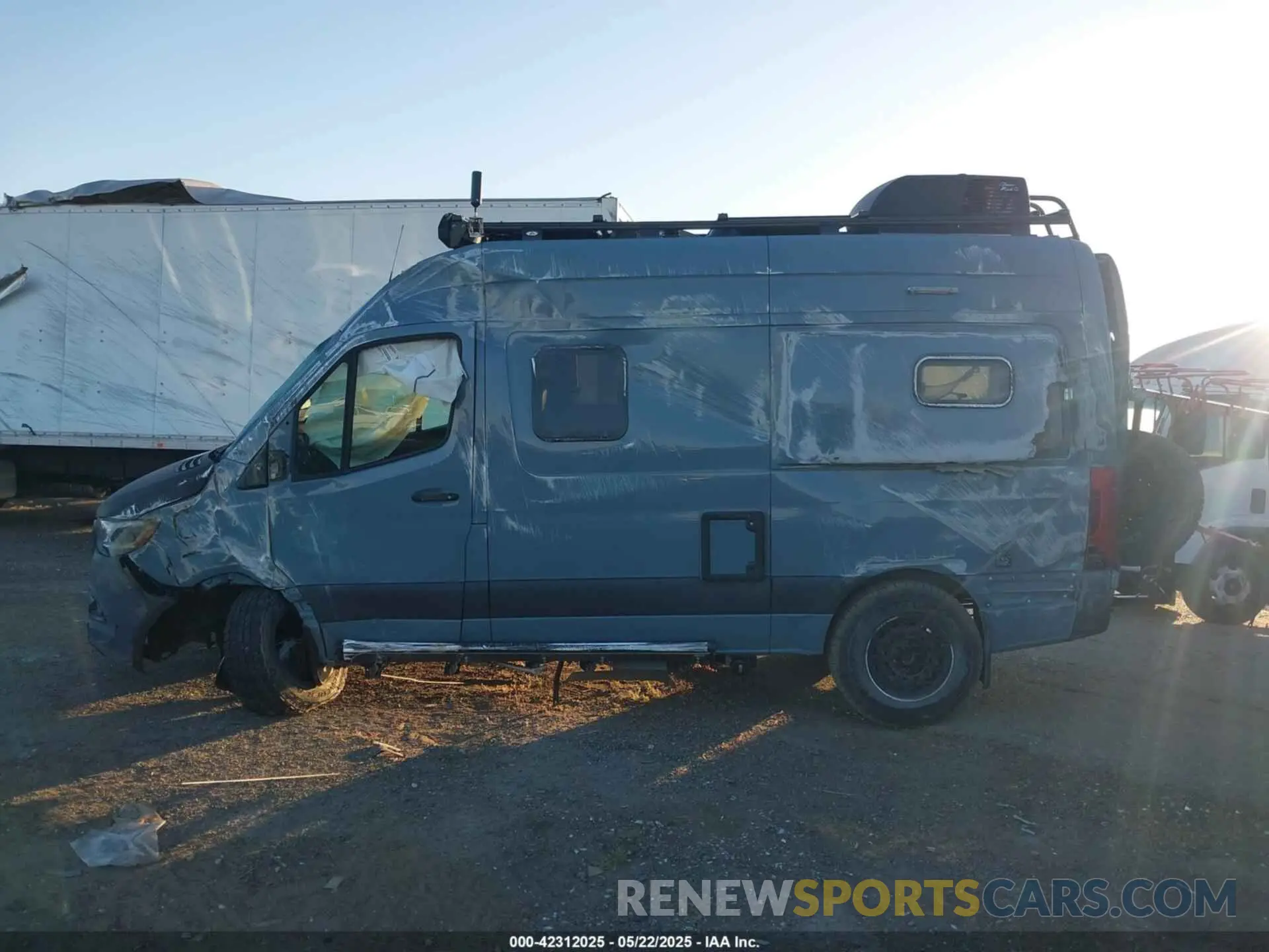 14 Photograph of a damaged car W1W4EBVY1LP303611 MERCEDES-BENZ SPRINTER 2500 2020