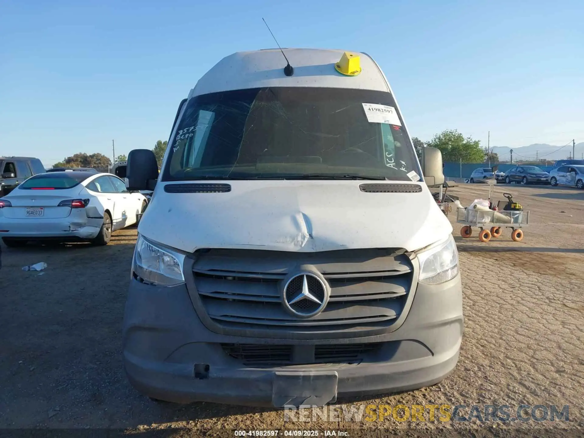 11 Photograph of a damaged car W1W4ECHY3LT034942 MERCEDES-BENZ SPRINTER 2500 2020