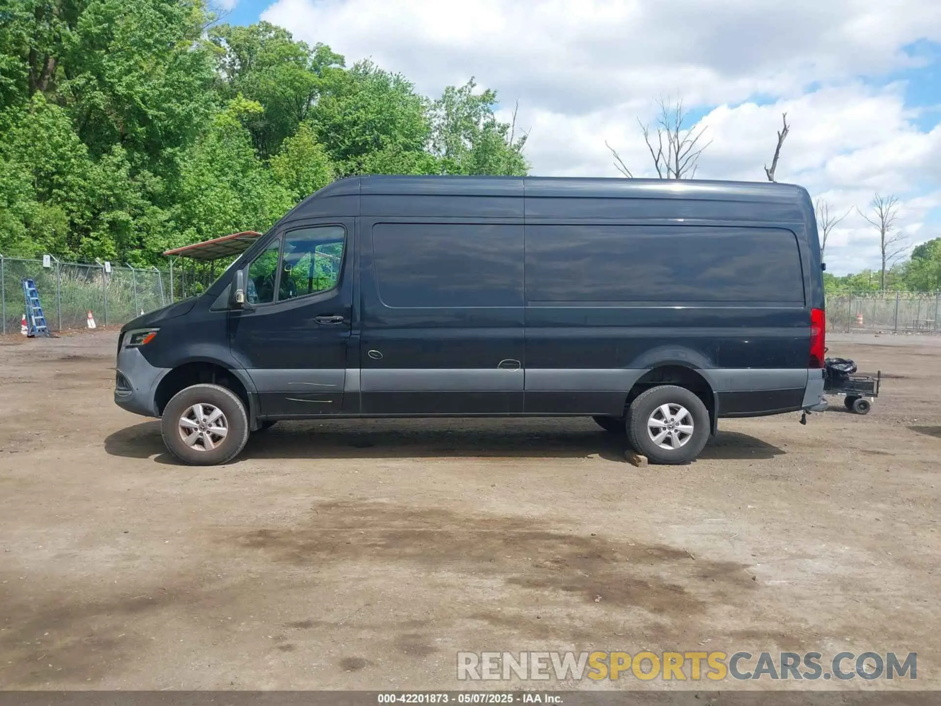 14 Photograph of a damaged car W1W4ECVY2LT022043 MERCEDES-BENZ SPRINTER 2500 2020
