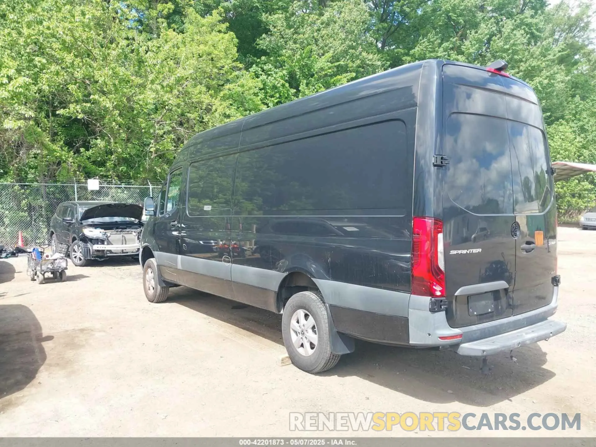 3 Photograph of a damaged car W1W4ECVY2LT022043 MERCEDES-BENZ SPRINTER 2500 2020