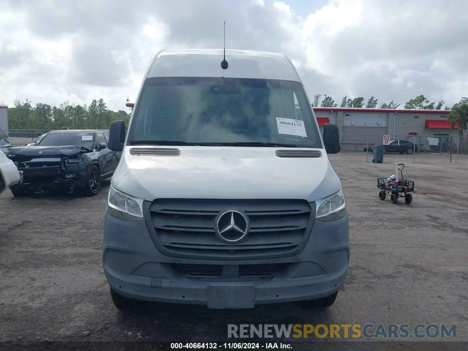 13 Photograph of a damaged car W1Y40BHY4LT025490 MERCEDES-BENZ SPRINTER 2500 2020