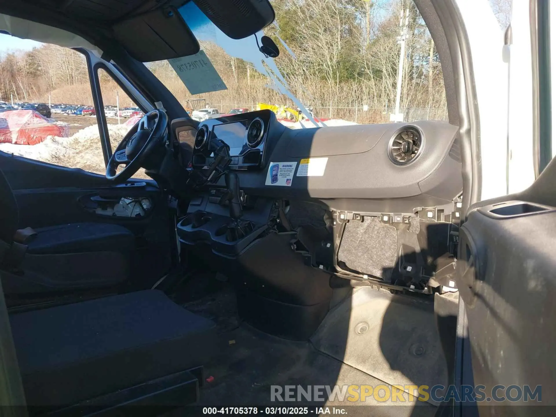 5 Photograph of a damaged car W1Y4ECHYXLP236211 MERCEDES-BENZ SPRINTER 2500 2020